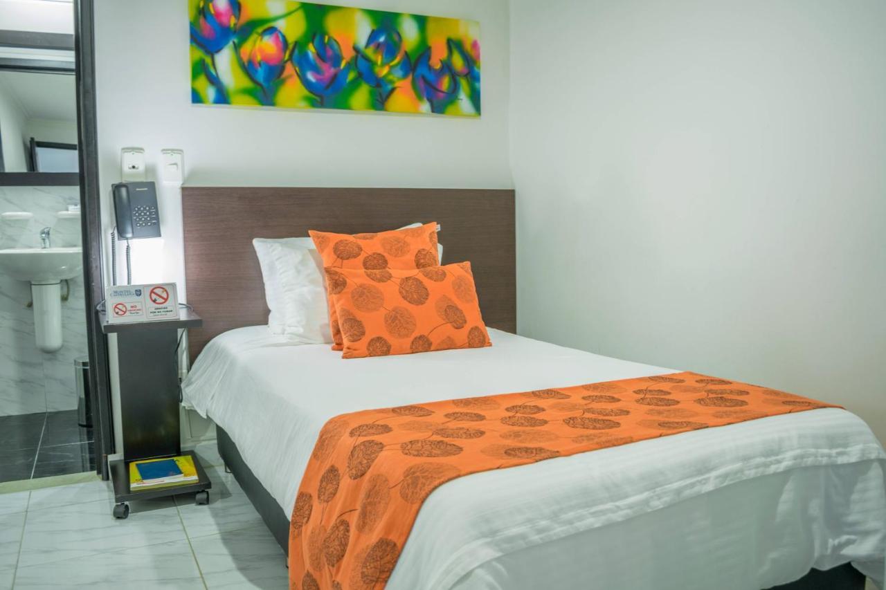 Hotel Montes De La Castellana Armenia  Dış mekan fotoğraf